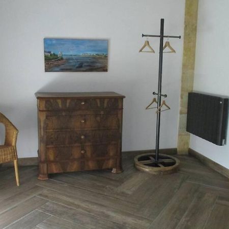 Grange La Bigarderie Villa Blaye Luaran gambar