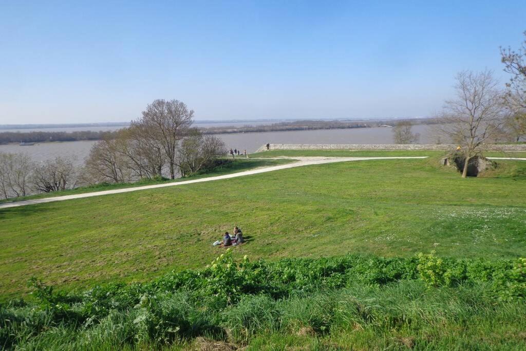Grange La Bigarderie Villa Blaye Luaran gambar