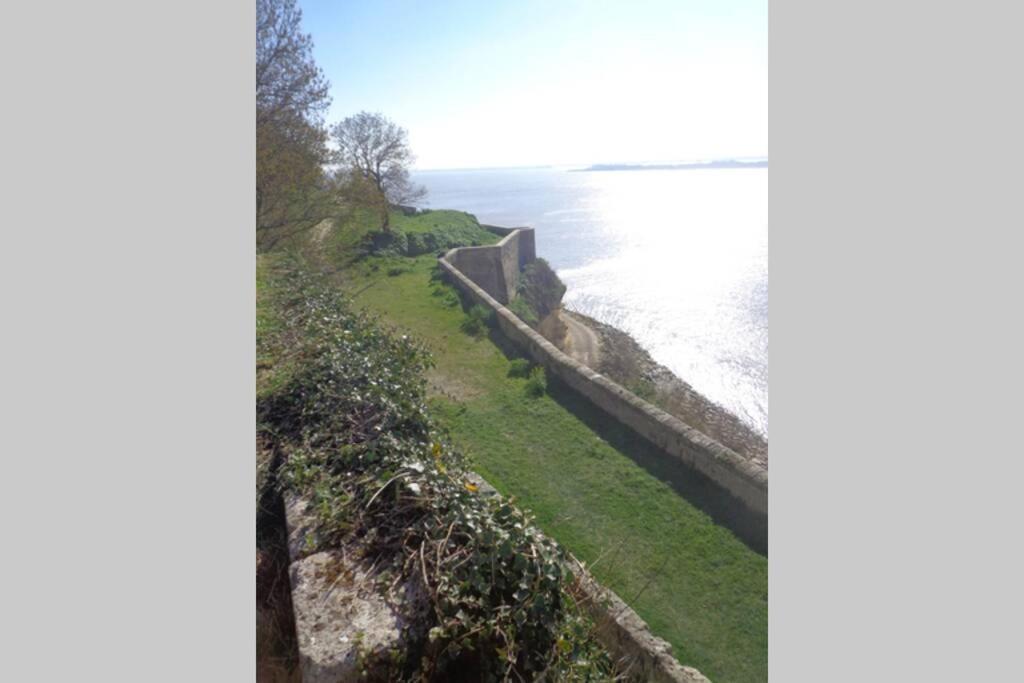 Grange La Bigarderie Villa Blaye Luaran gambar